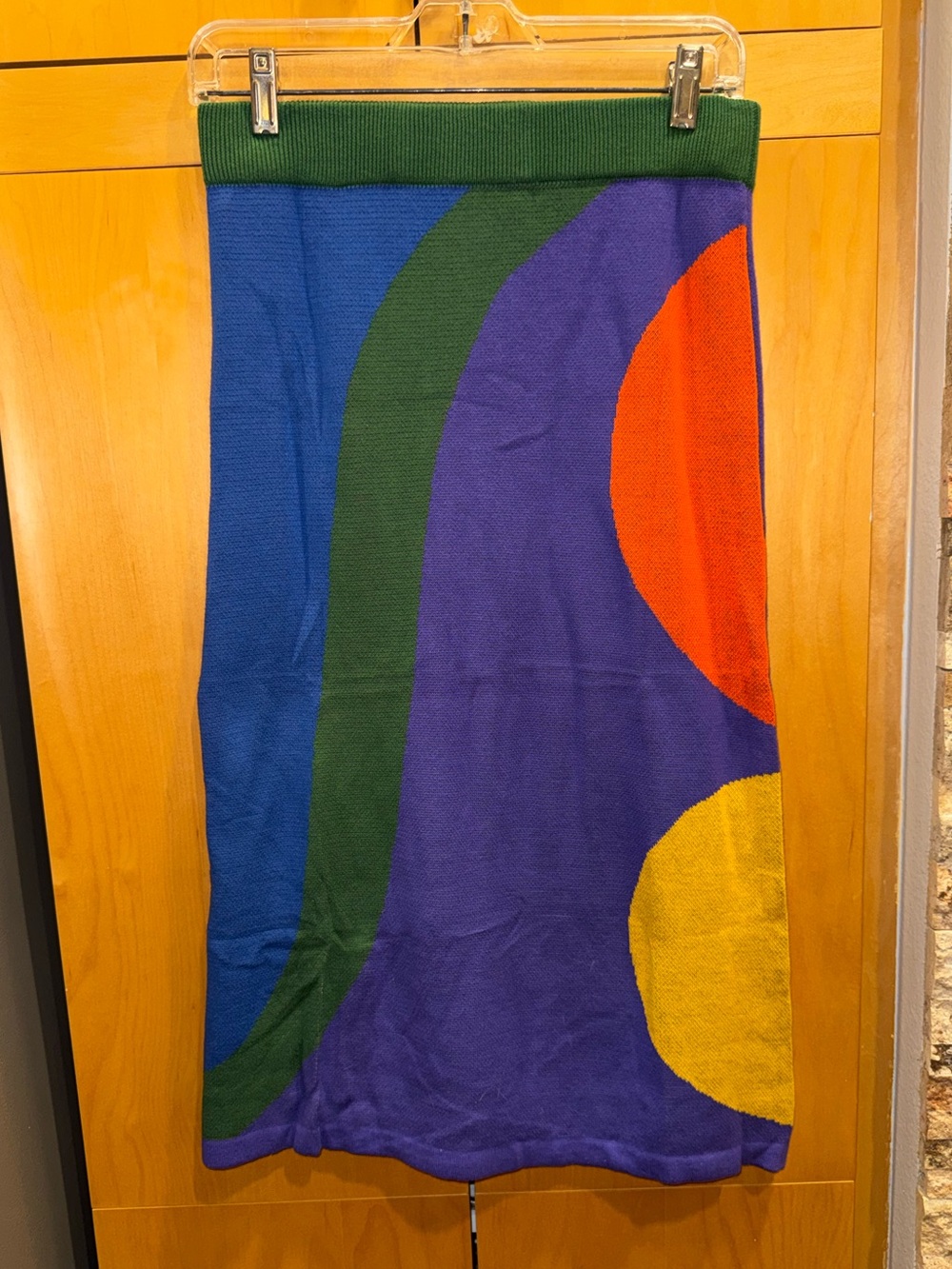 Colorblock Knit Skirt with Bold Graphic Circles